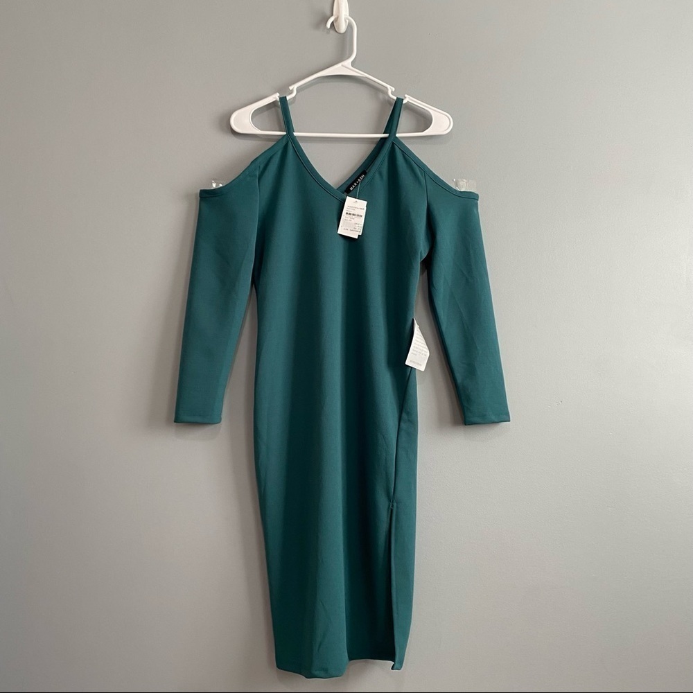 Max+Ash Cold Shoulder Long sleeves Sheath Dress with Slit In Emerald Green Sz M